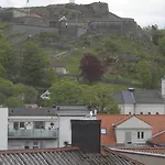 O Brian Vandrerhjem *